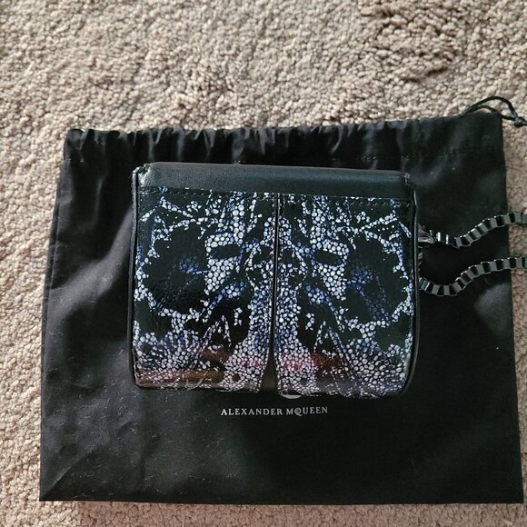 McQ by Alexander McQueen Mini Clutch - Picture 3 of 10